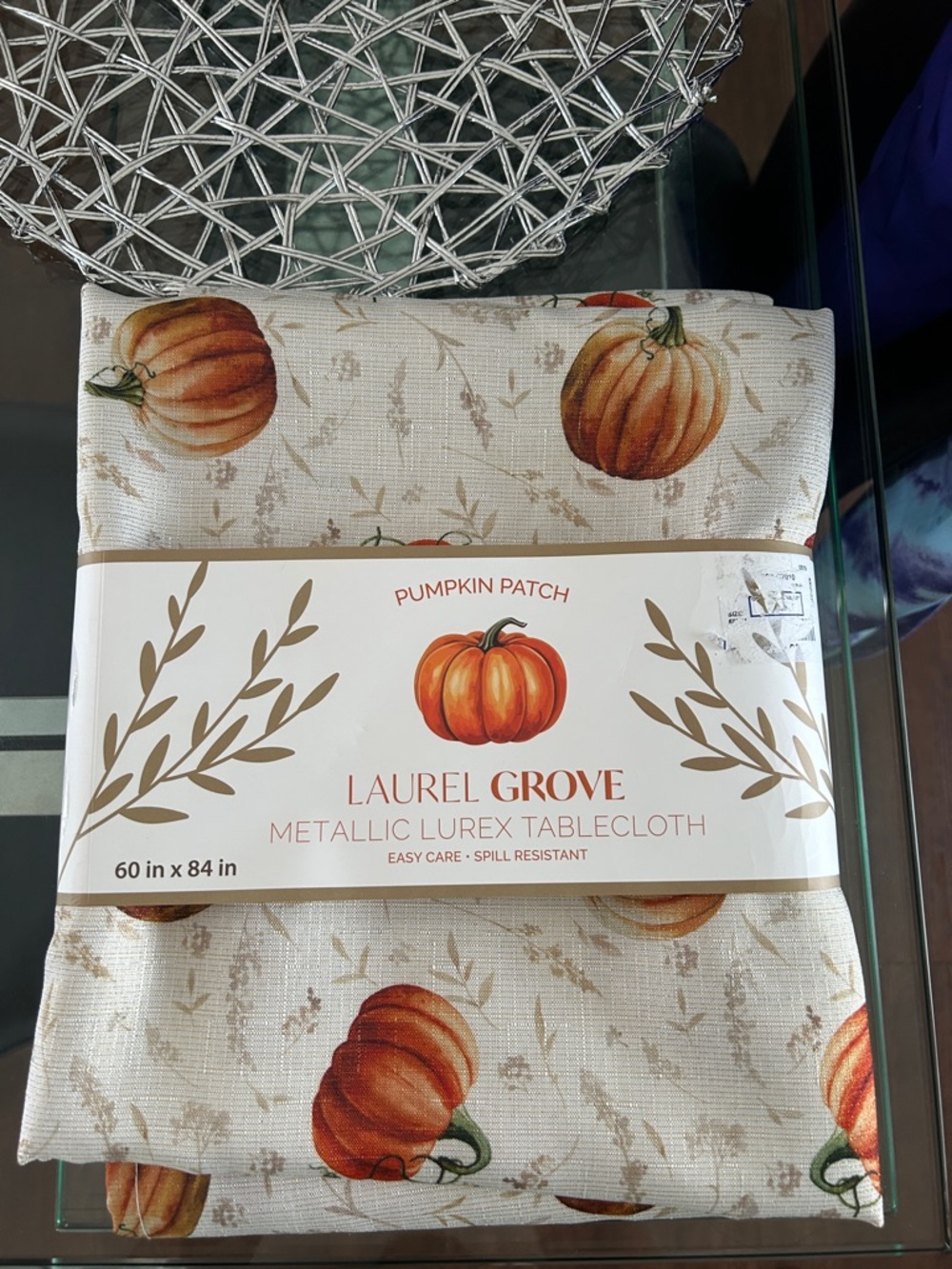 Laurel Grove Pumpkin Patch Metallic Lurex Tablecloth - Cream & Orange Pumpkins